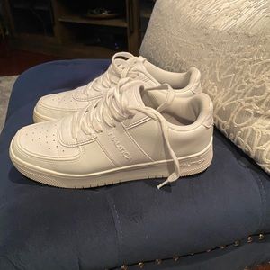 EUC Nautica White Sneakers Sz 9.5
